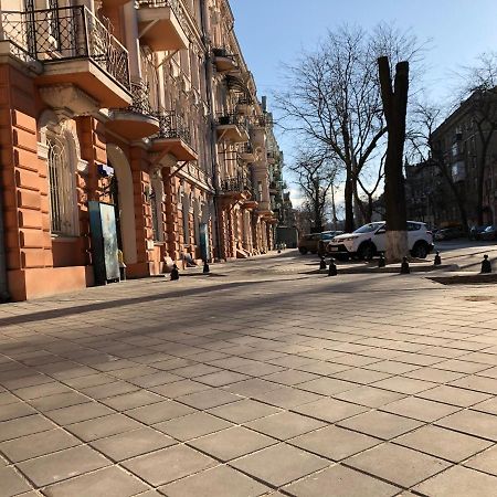 Apartamenty Na Sofievskoy Odessa Ngoại thất bức ảnh
