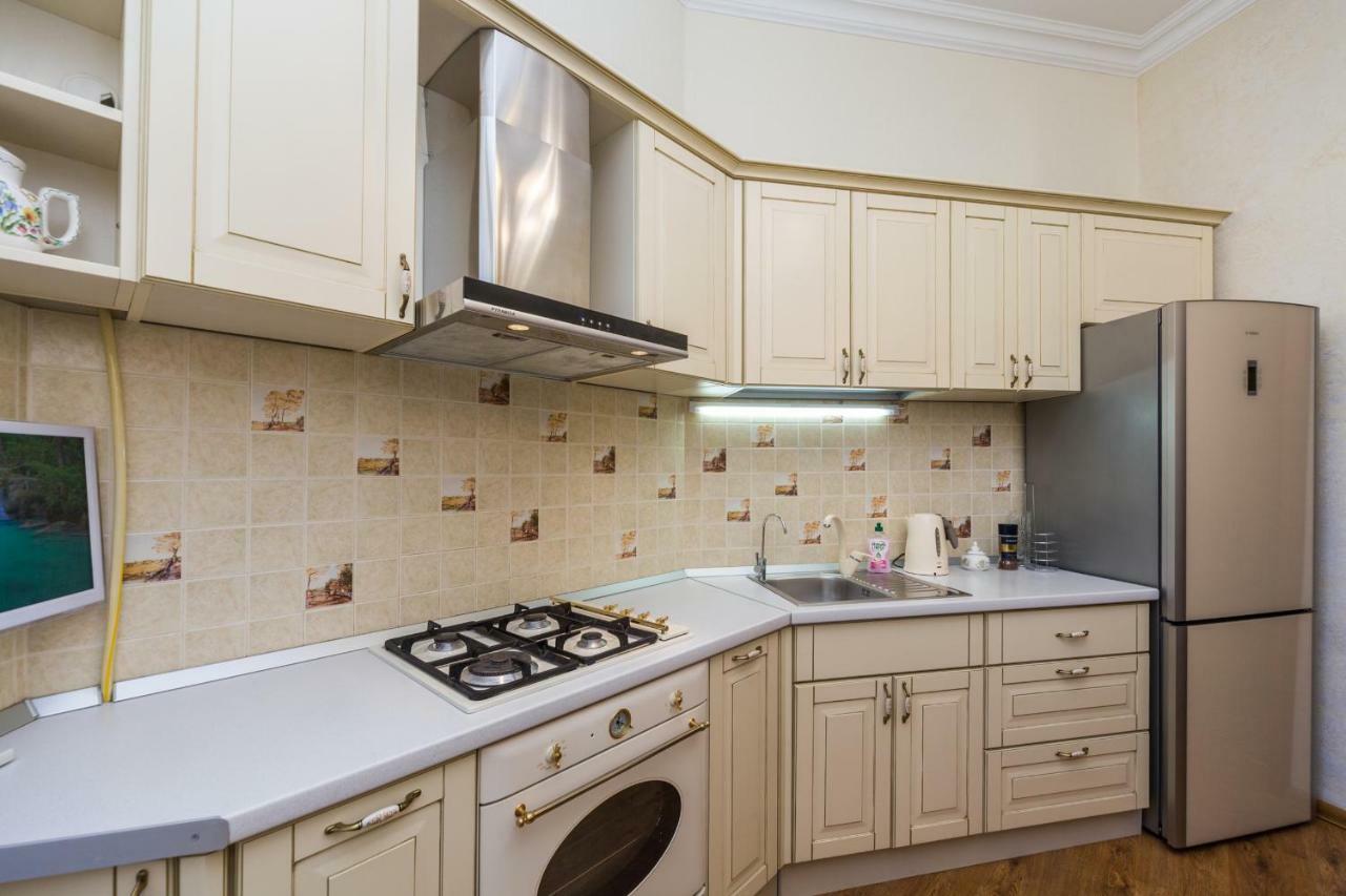 Apartamenty Na Sofievskoy Odessa Ngoại thất bức ảnh