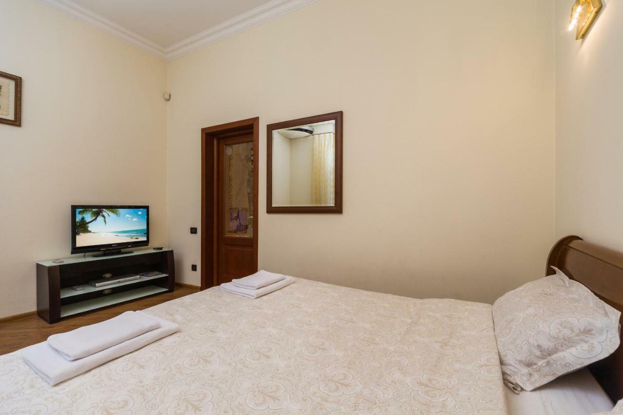 Apartamenty Na Sofievskoy Odessa Ngoại thất bức ảnh
