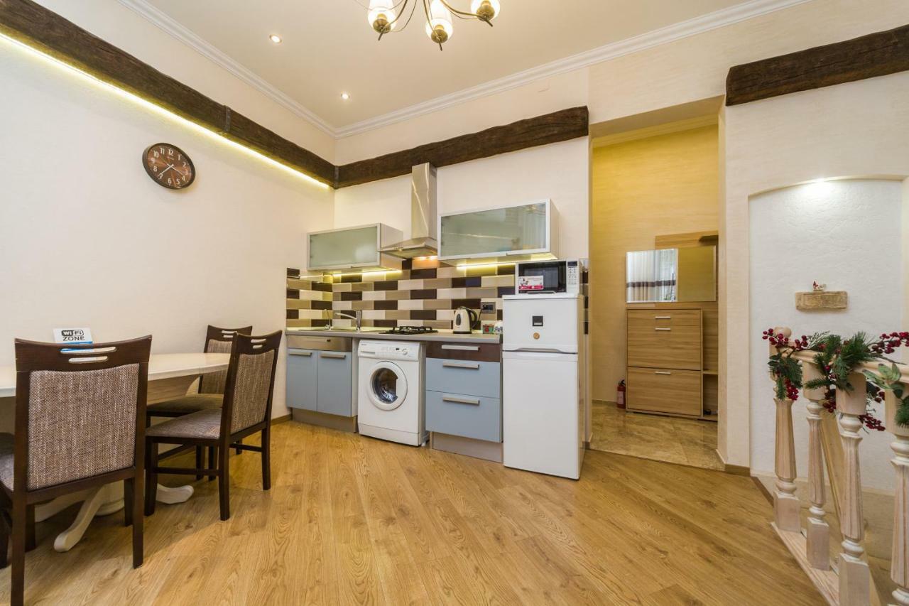 Apartamenty Na Sofievskoy Odessa Ngoại thất bức ảnh