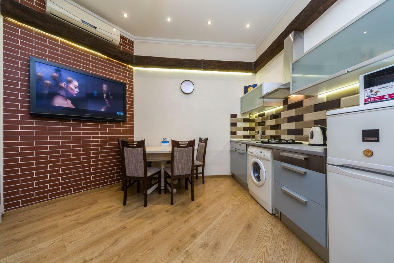Apartamenty Na Sofievskoy Odessa Ngoại thất bức ảnh