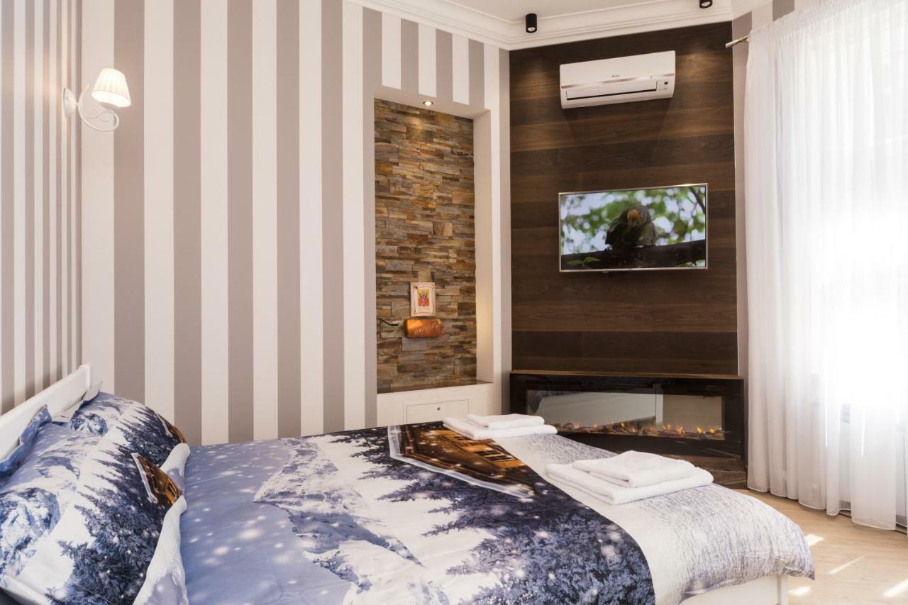 Apartamenty Na Sofievskoy Odessa Ngoại thất bức ảnh